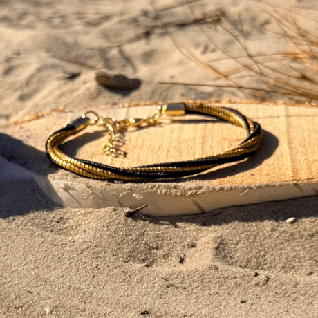Bracelet "Éclipse Naturelle" – Tressage Bicolore Or Végétal et Noir