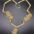 Bijou artisanal en or vegetal tresse main - Or Sauvage